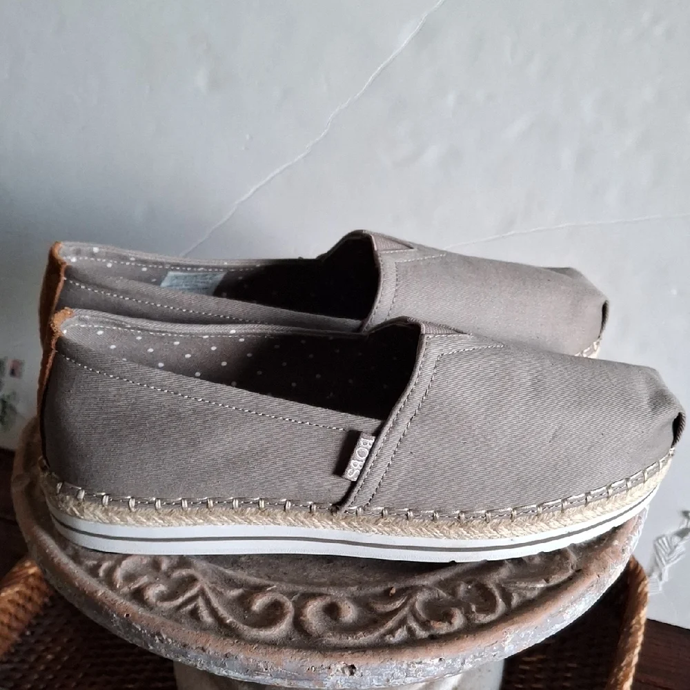 BOBS from Skechers casual slip